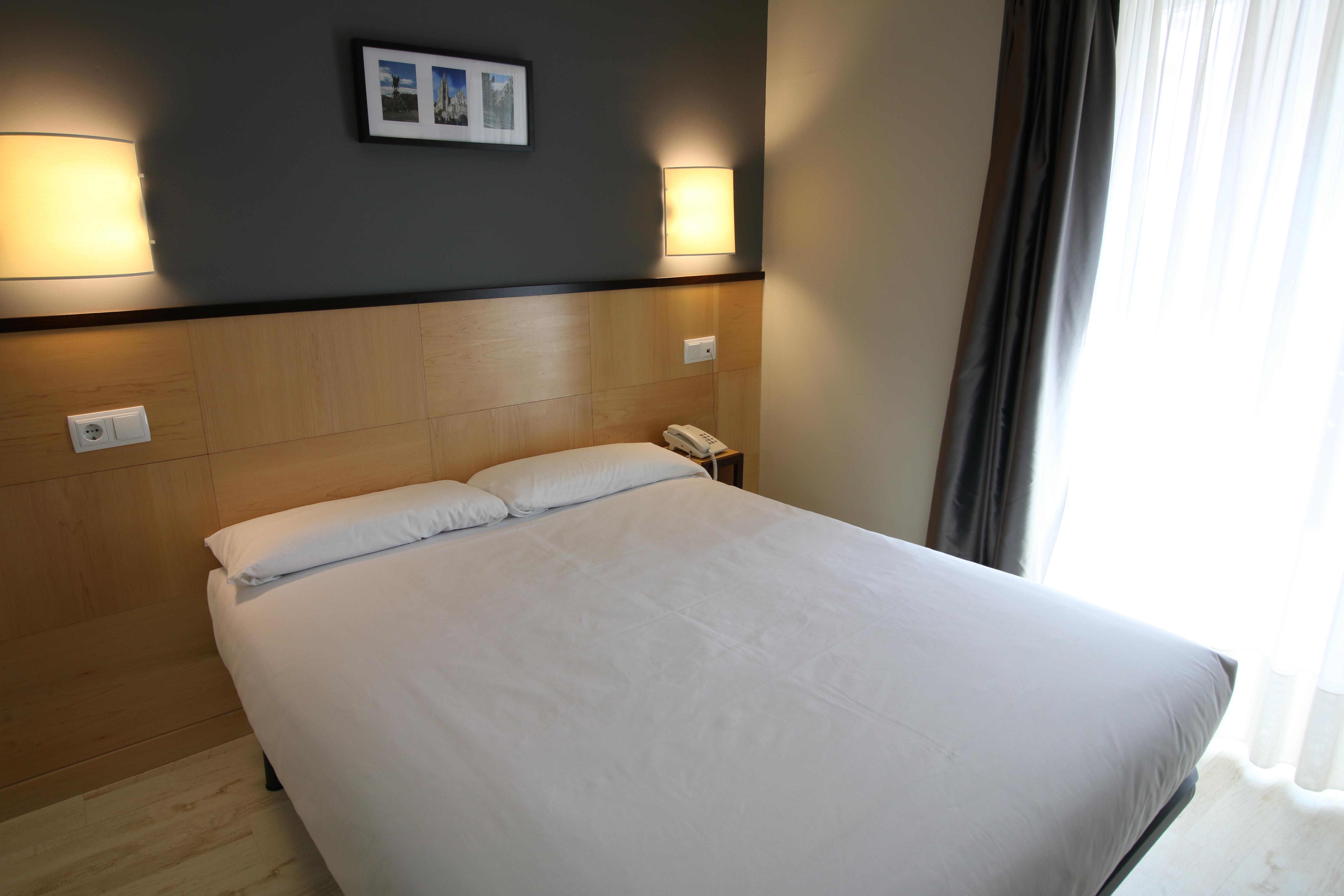 Hotel Alda Entrearcos Burgo Extérieur photo