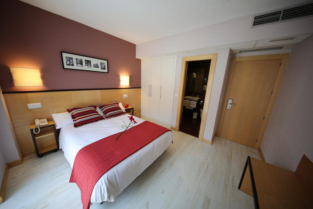 Hotel Alda Entrearcos Burgo Extérieur photo
