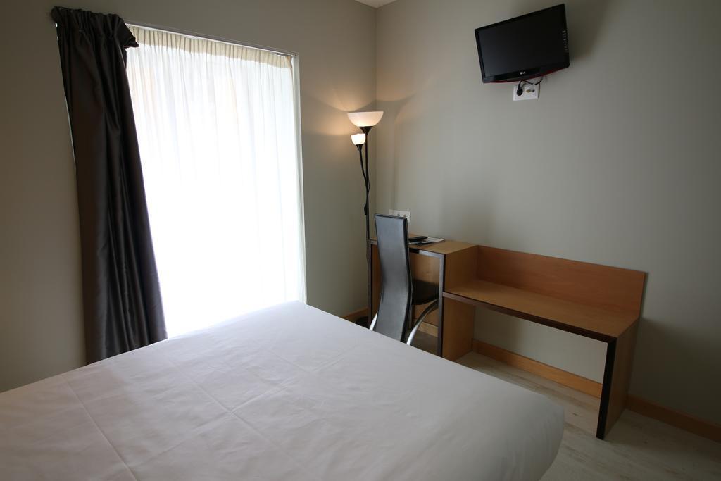 Hotel Alda Entrearcos Burgo Extérieur photo