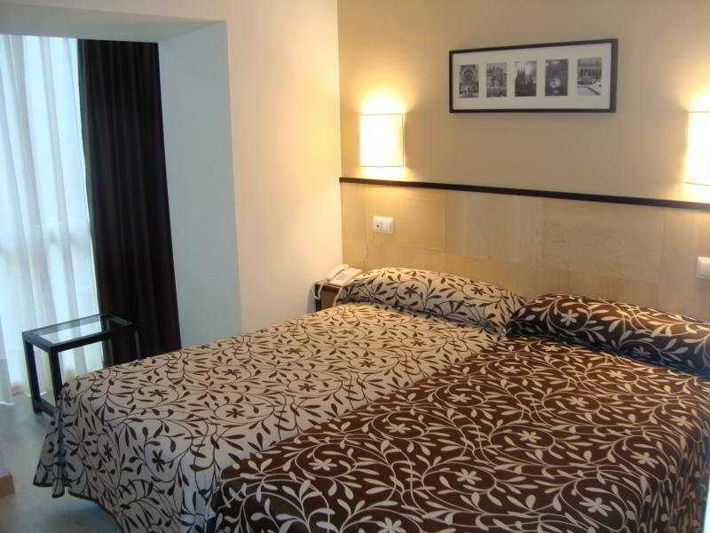Hotel Alda Entrearcos Burgo Extérieur photo